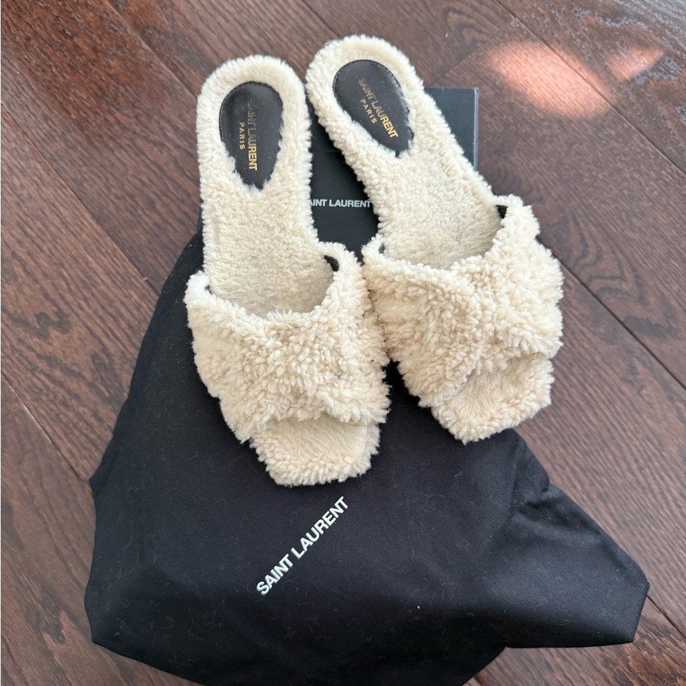 Ysl shearling tribute flat sandals